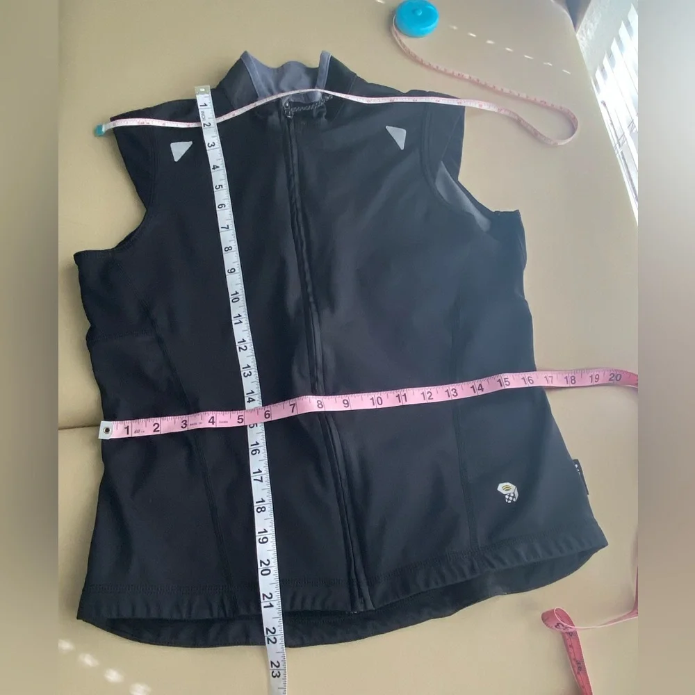 Mountain HardWear Vest - Picture 6 of 13